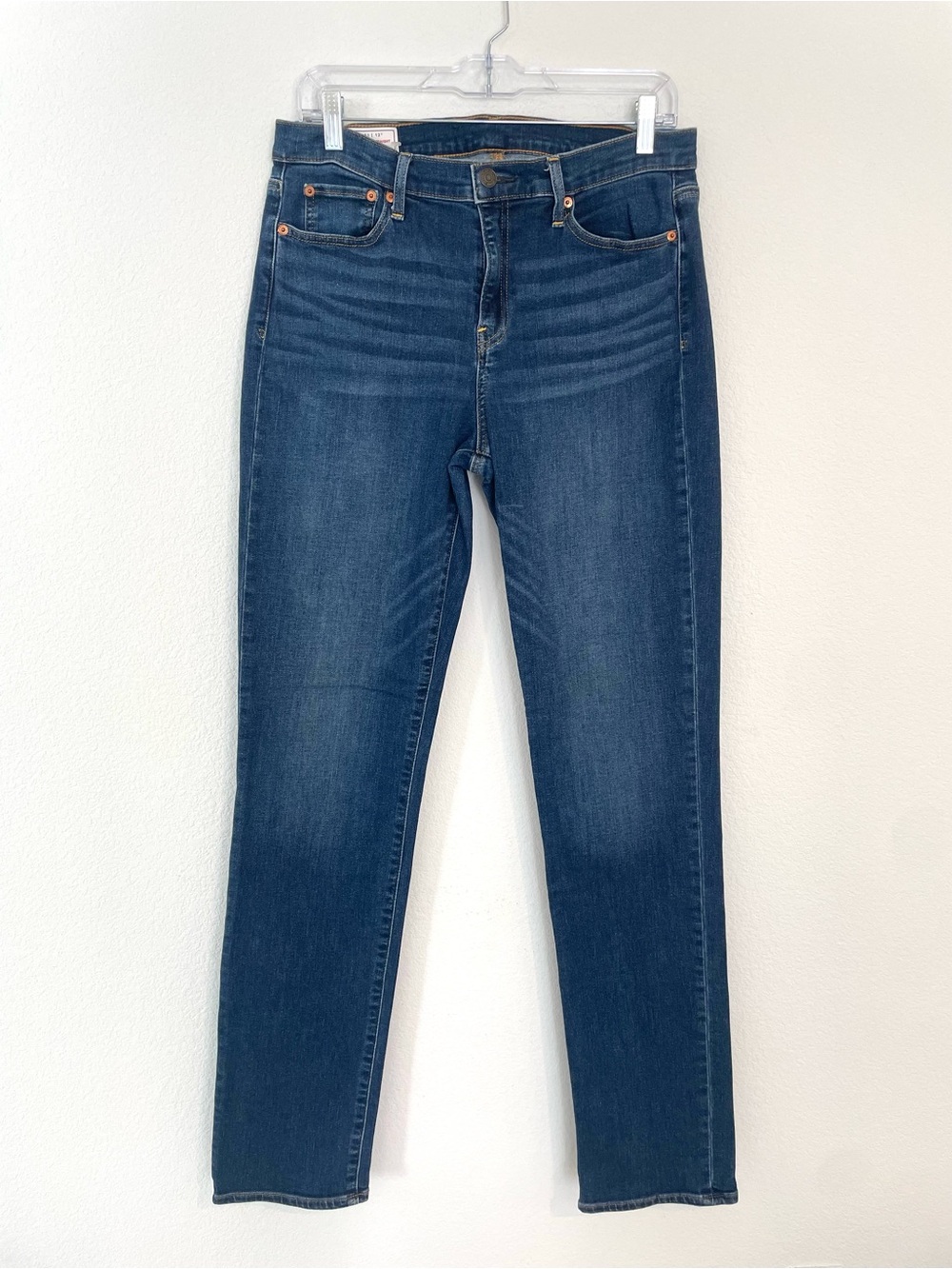 GAP Classic Mid Rise Straight Dark Blue Women's 31 Jeans